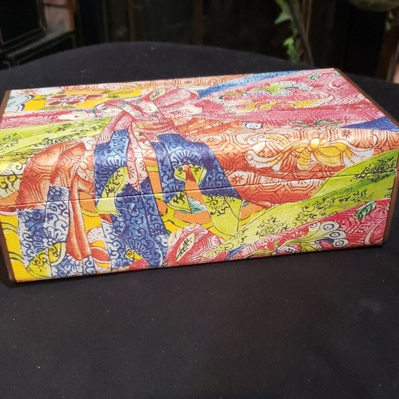 Colorful Patterned Storage Box - Picture 1 of 7